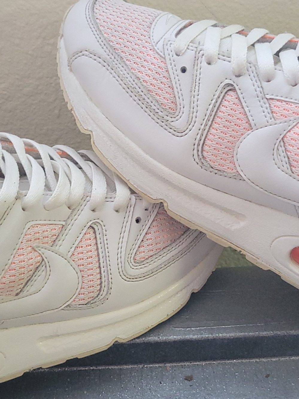 Nike Air Max Command 'Bright Mango' Running Shoes 397690-128 Womens Size 10